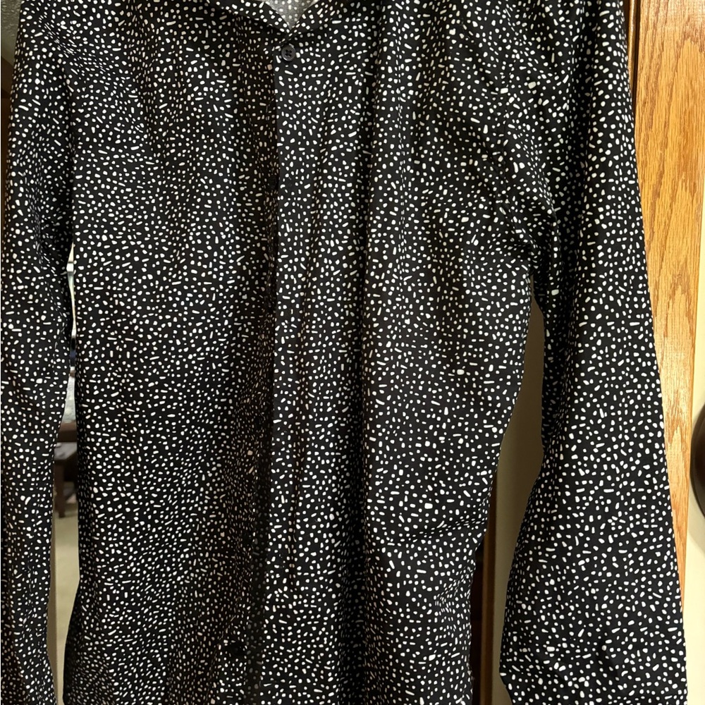 Topman Button Down Shirt size XL Black and White design